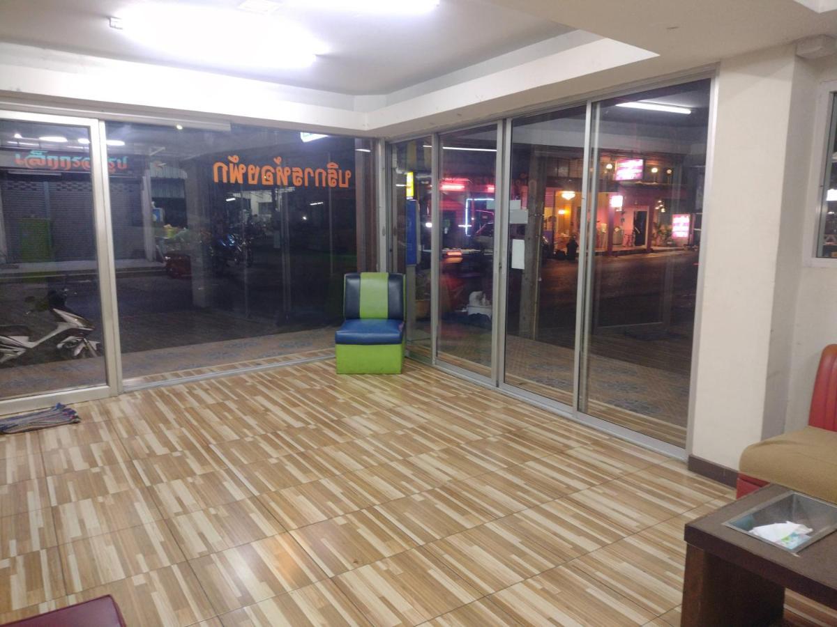 Friendly Hostel - Dmk Airport เฟรนด์ลี่ โฮสเทล ดอนเมือง Bangkok Dış mekan fotoğraf