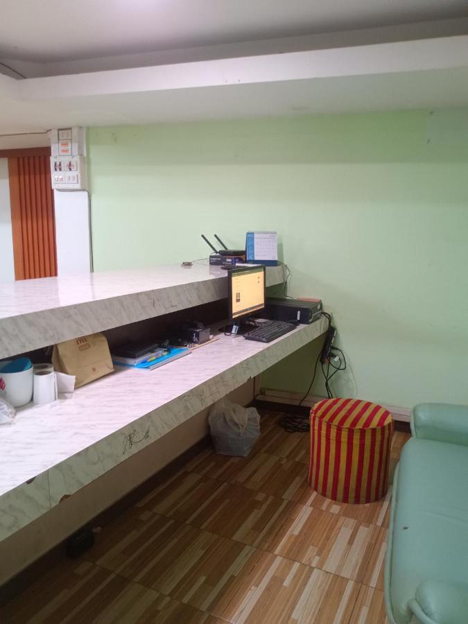 Friendly Hostel - Dmk Airport เฟรนด์ลี่ โฮสเทล ดอนเมือง Bangkok Dış mekan fotoğraf