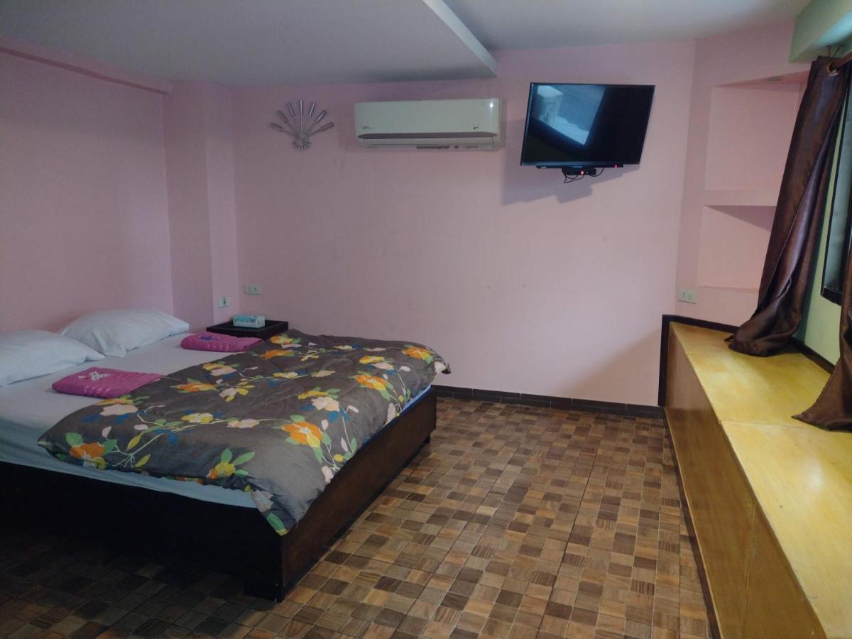 Friendly Hostel - Dmk Airport เฟรนด์ลี่ โฮสเทล ดอนเมือง Bangkok Dış mekan fotoğraf